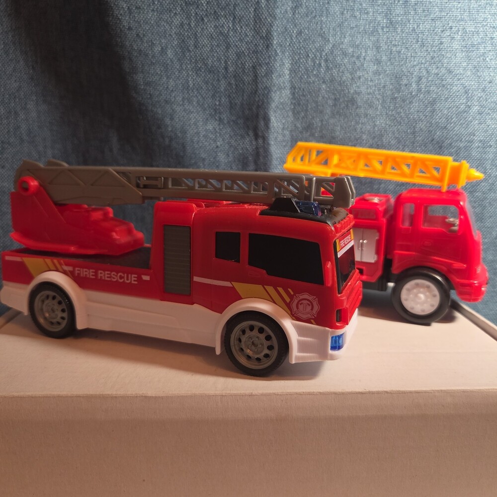 Fire Truck Ambulance Lot 6pc Emergency Rescue Play Set - Picture 16 of 16